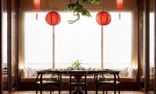 Enhancing Your Dining Room with Feng Shui Flowers